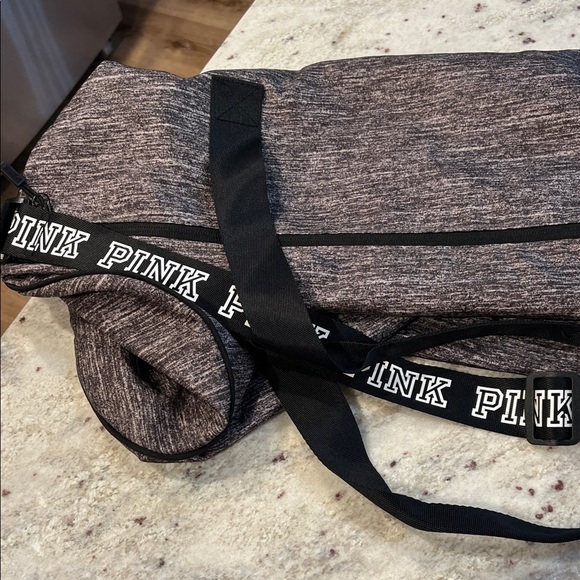 PINK Victoria's Secret Heathered Black Duffel Bag - Picture 4 of 4